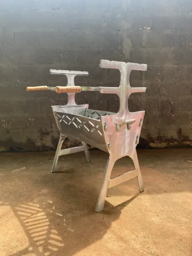 Churrasqueira EXTRA GRANDE - a pronta entrega 