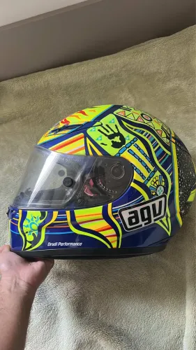 Capacete AGV