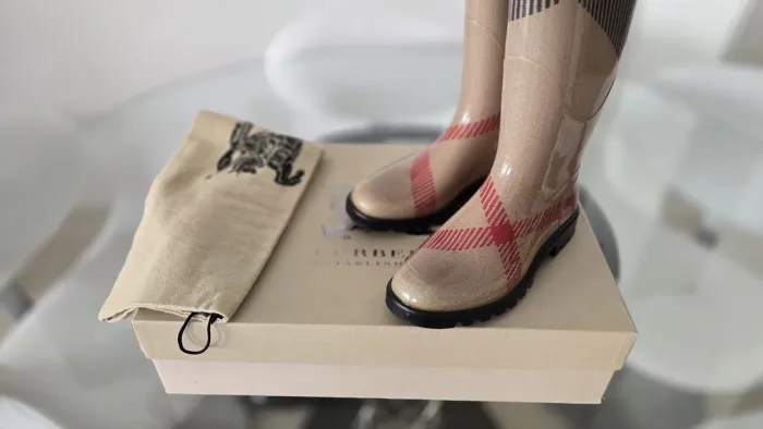 Bota Burberry Original Check Rubber Rain com caixa e Dust bag