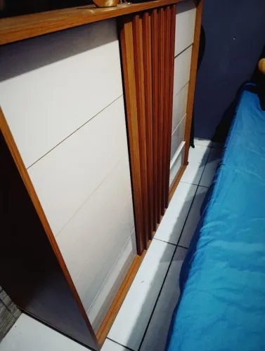 Vendo uma comuda gigante semi-nova