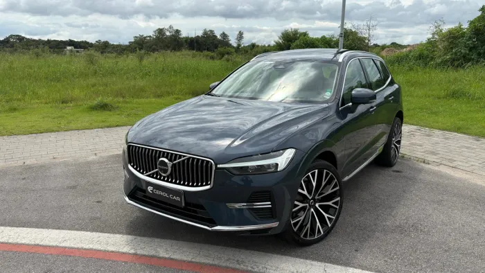 Volvo XC-60 T-8 Ultimate 2.0 AWD (híbrido) 2024