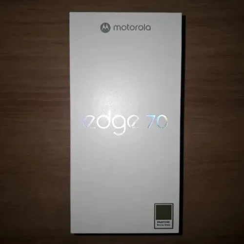 Smartphone Motorola Edge 70 5g, 256gb, 8gb Ram, Verde - Lacrado