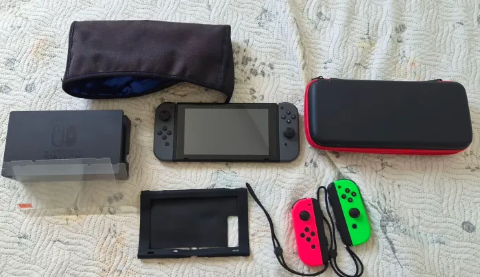 Nintendo Switch + MUITOS acessórios ? Tudo por apenas R$ 1.600!