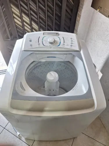 Máquina Electrolux 15 kg