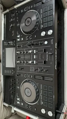 Controladora Pionner Xdj Rx2 Com nf