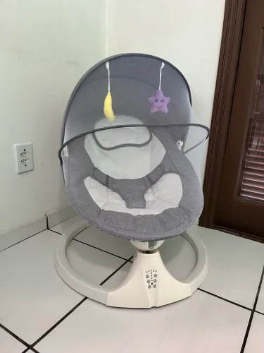 Cadeira balanço bebê elétrica