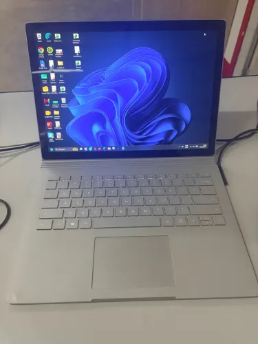 Surface Book 2