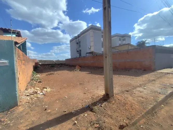 OPORTUNIDADE LOTE A VENDA MURADO 11x30