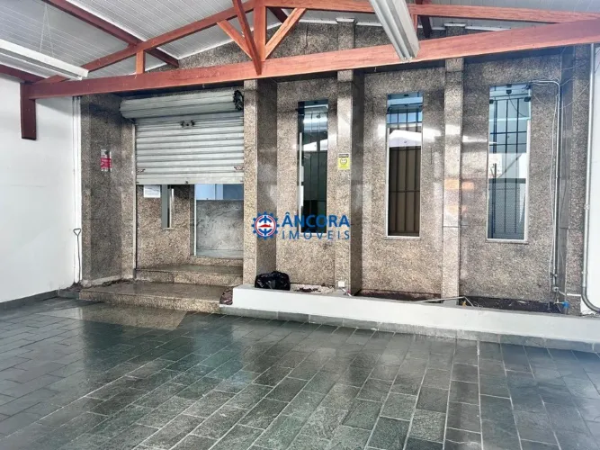 Casa Comercial - Centro