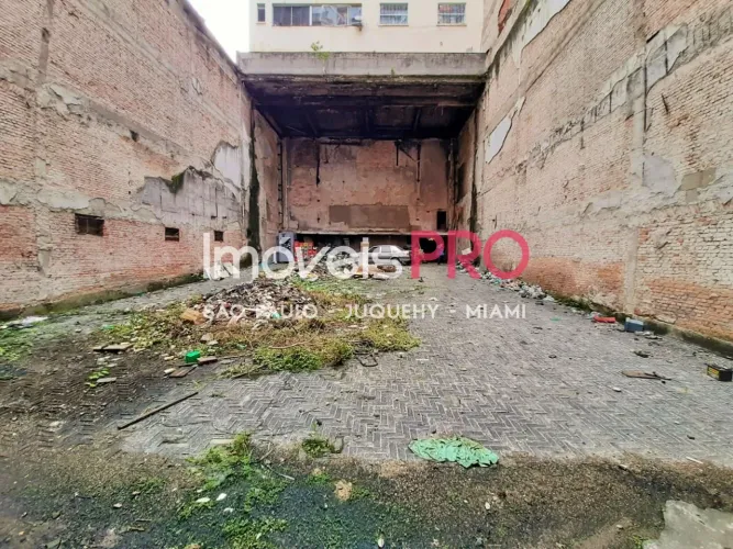 Terreno para fins comerciais na Av Rio Branco, ótimo zoneamento