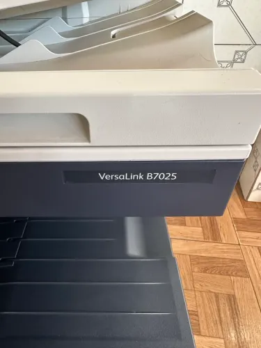 Multifuncional XEROX B7025