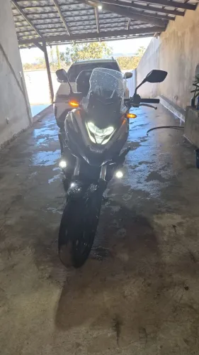 Nc 750 muito nova