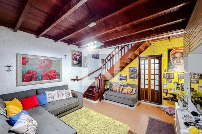 Casa à Venda - Ipiranga, 2 Quartos, 100 m2