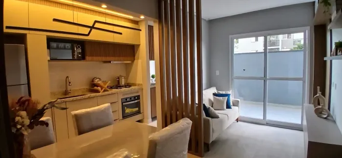 Apartamento com 2 dormitórios sendo 1 suíte à venda, 65 m² por R$ 521.700 - Vila Camilópol