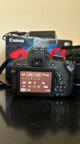 Kit Canon T6i