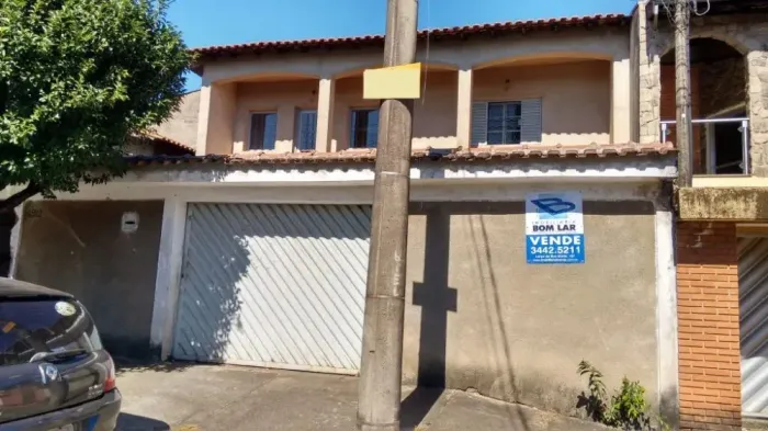 Casa à venda com 5 quartos, 230 m² Jardim Anhanguera