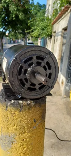 Motor Elétrico Kohlbach 3 CV Trifásico 220/380V 3480 RPM Testado