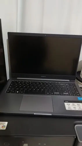? Notebook Samsung Book ? Intel Core i3 11ª Geração | Tela Full HD 15,6"