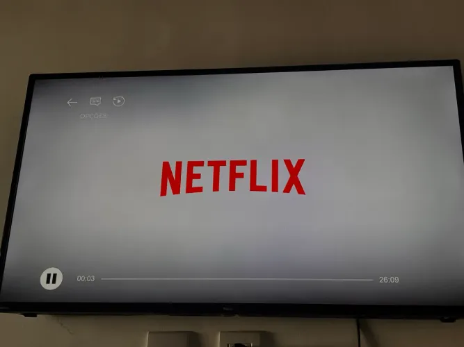 ? TV Philco Roku 43" - Excelente Estado