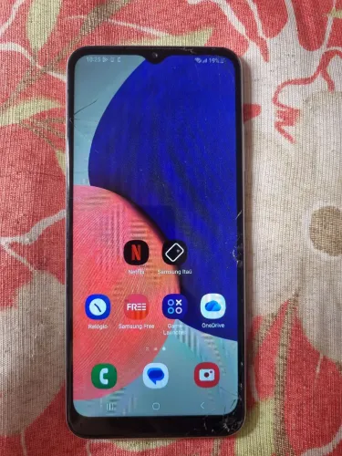 Samsung A22, Versão 5G, ótimo quebra galho