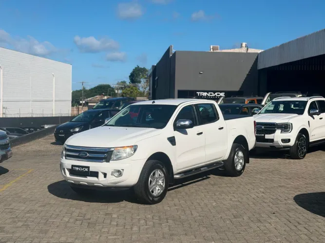 Ford Ranger XLT 2.5 16V 4X2 CD Flex 2016
