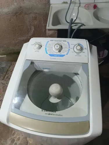 Máquina de lavar Electrolux