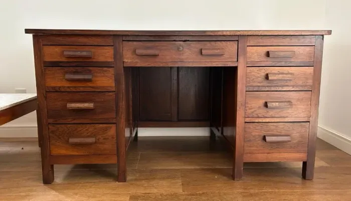 Vendo Mesa de Escritório de Jacarandá da Bahia. Anos 1940-1950. Em perfeito estado!