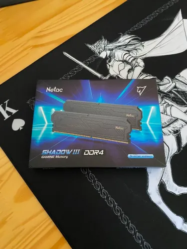 MEMÓRIA RAM DDR4 NETAC SHADOW 3