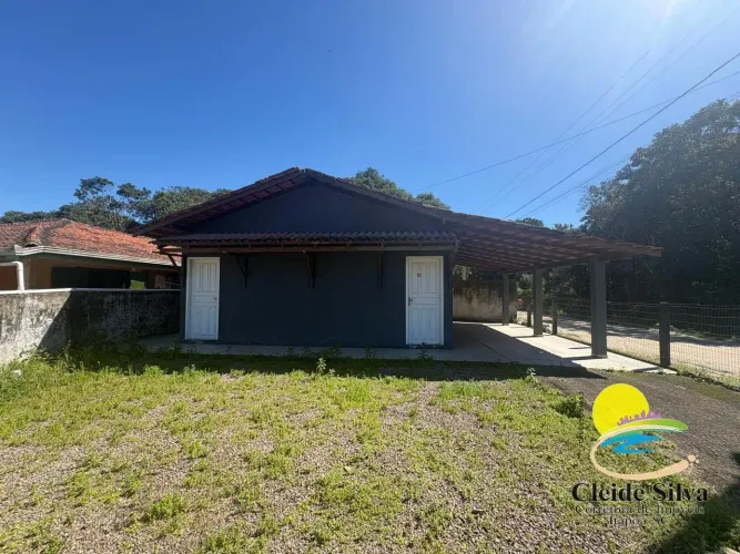 Casa em Itapoá Sc. No Balneário Santa Terezinha