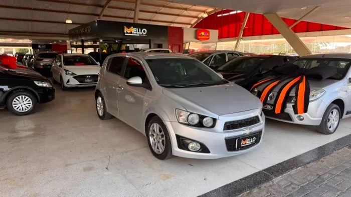 Chevrolet Sonic HB LTZ Effect 1.6 16V Flexp 5P AUT 2014