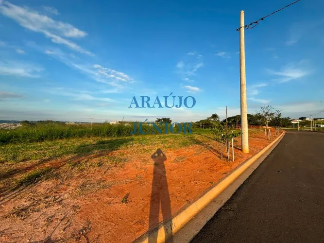 TERRENO 220m² - QUINTA DOS ROMEIROS - AMERICANA
