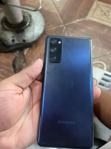 Samsung S20 FE vendo ou troco por iPhone 
