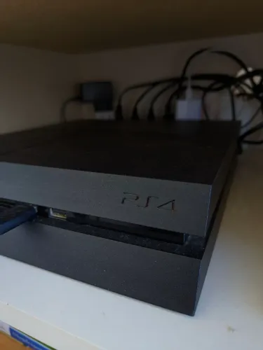 Playstation 4 Slim - 500gb - Bloqueado - Zerado