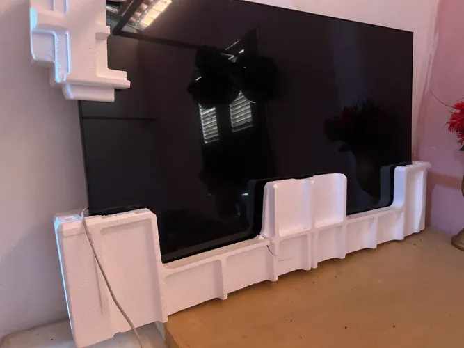 TV pra retirada de peças