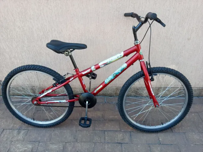 Bike tema Carros aro. 24 (conservadissima)