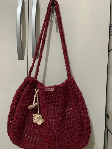 Bolsa tipo sacola de crochê
