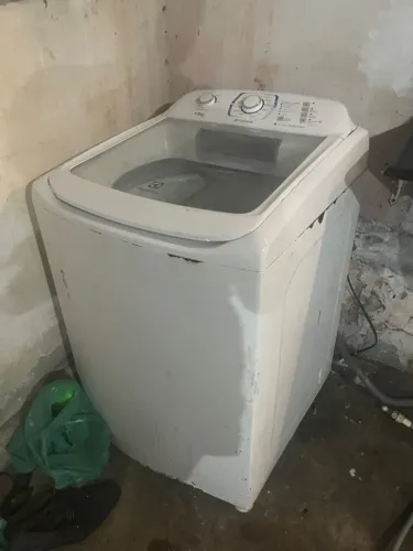 Máquina de lavar roupa 