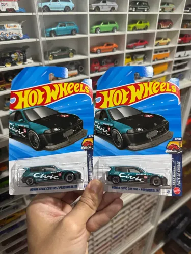 Hot Wheels 2026 - Honda Civic Custom - Verde Escuro