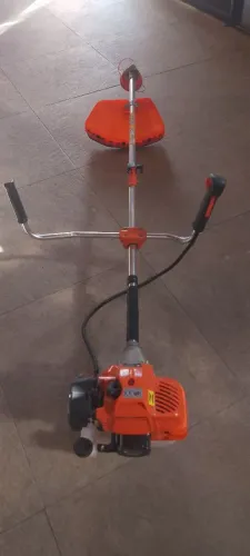 Vendo roçadeira