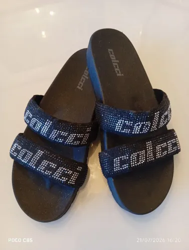 Chinelos slide Colcci
