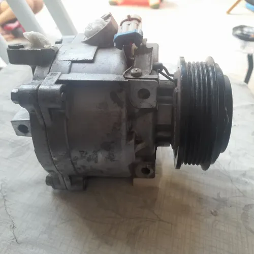 COMPRESSOR DE AR CONDICIONADO