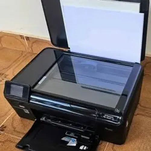 Impressora deskjet multifuncional Wi-Fi HP D110a