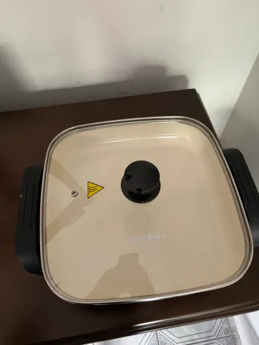 panela elétrica Britânia quadrada (127 V, 1200 W)