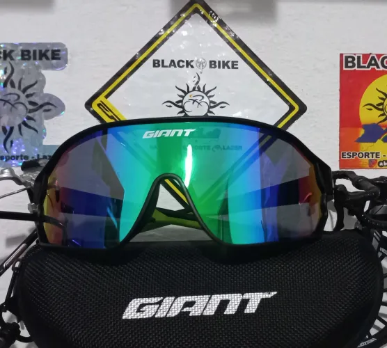Óculos GIANT