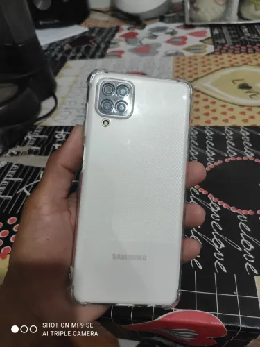 Celular Samsung Galaxy a12 novo