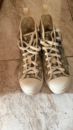 Vendo tênis dior usado primeira linha 