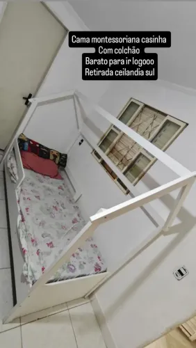 Cama montessoriana infantil