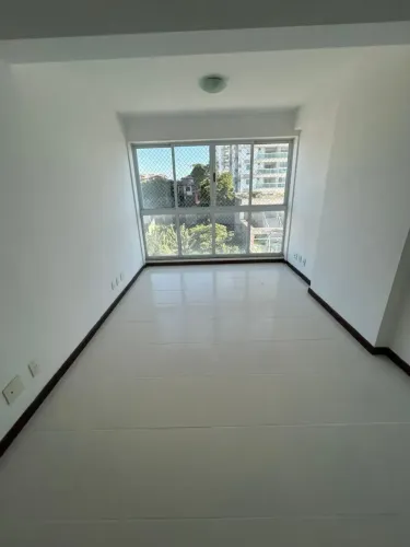 Imóvel para aluguel com 146 metros quadrados com 3 quartos em Glória - Macaé - RJ
