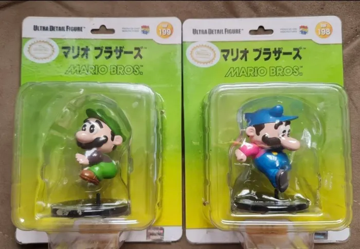 Mario Bros. E Luigi de 1983 Ultra Detail Figure (UDF)