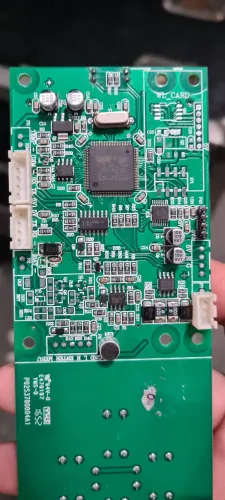 Técnico em eletrônica. 